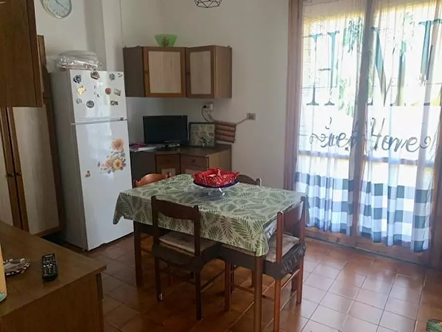 Immagine 2 di Appartamento in vendita  a Montecatini Terme