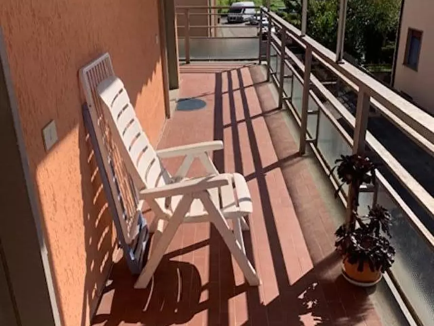 Immagine 8 di Appartamento in vendita  a Montecatini Terme