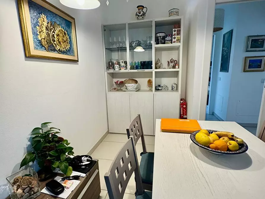 Immagine 3 di Appartamento in vendita  a Lastra A Signa