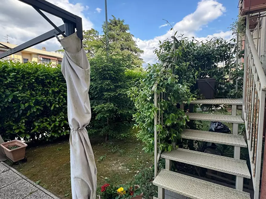 Immagine 18 di Appartamento in vendita  a Lastra A Signa