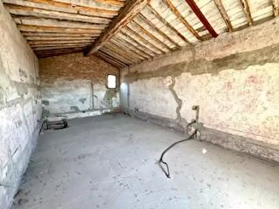 Immagine 3 di Appartamento in vendita  a Castelfranco Di Sotto