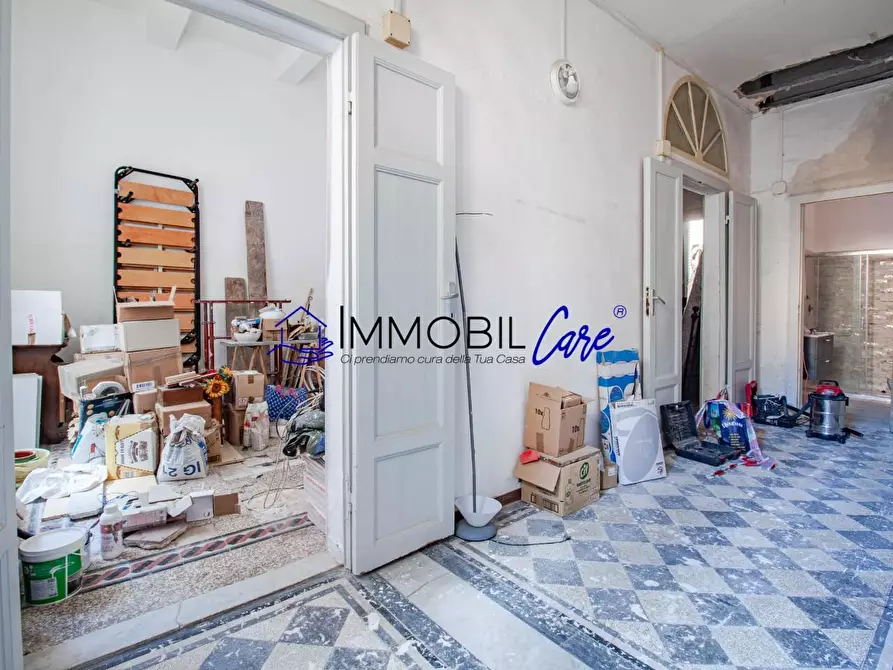 Immagine 23 di Appartamento in vendita  a Livorno