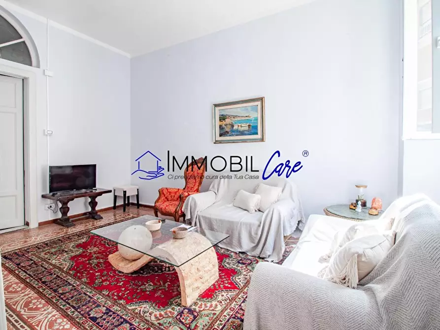 Immagine 3 di Appartamento in vendita  a Livorno