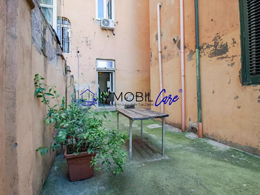 Immagine 10 di Appartamento in vendita  a Livorno