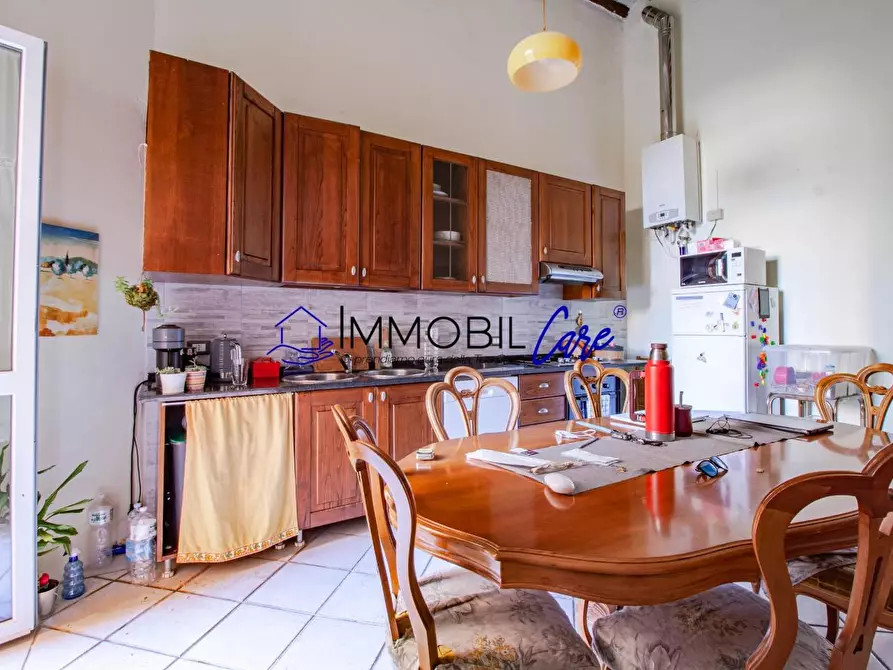 Immagine 5 di Appartamento in vendita  a Livorno