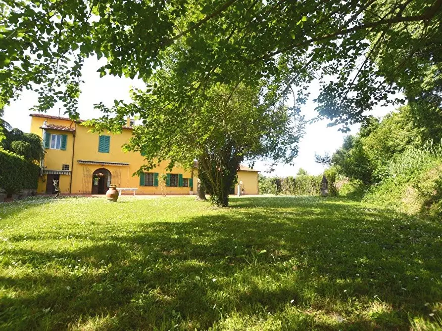 Immagine 1 di Casa bifamiliare in vendita  a Pisa