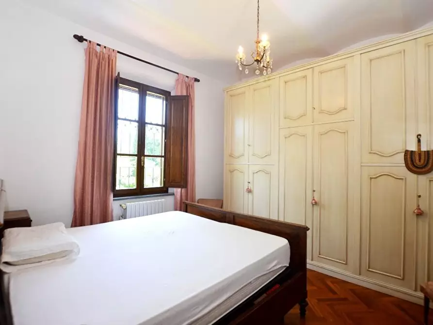 Immagine 27 di Casa bifamiliare in vendita  a Pisa