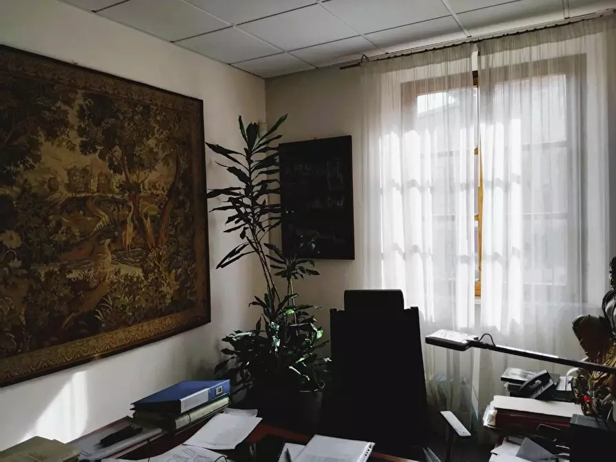 Immagine 9 di Ufficio in vendita  a Pisa