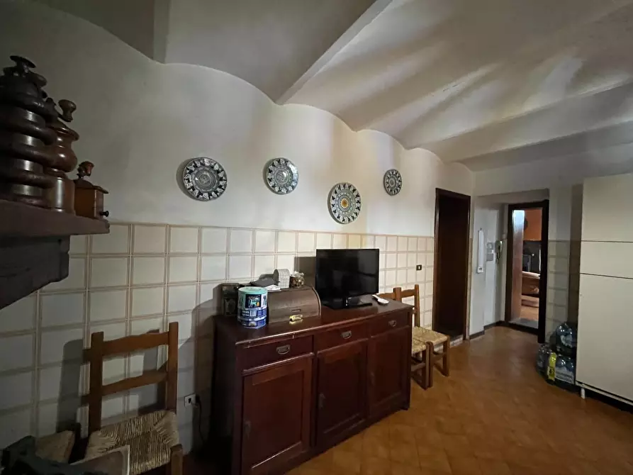 Immagine 13 di Casa colonica in vendita  a Calci