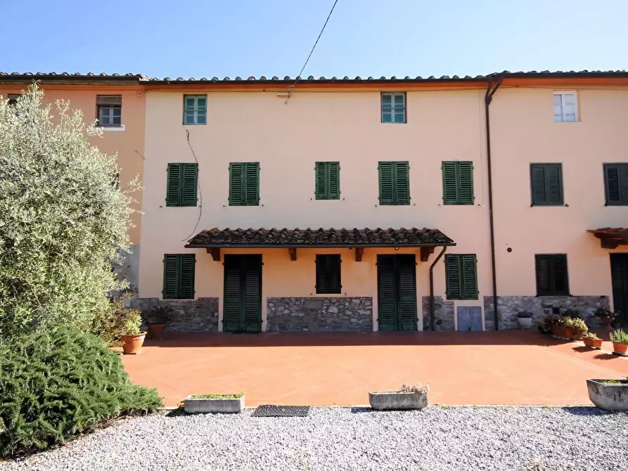 Immagine 1 di Terratetto in vendita  a Capannori