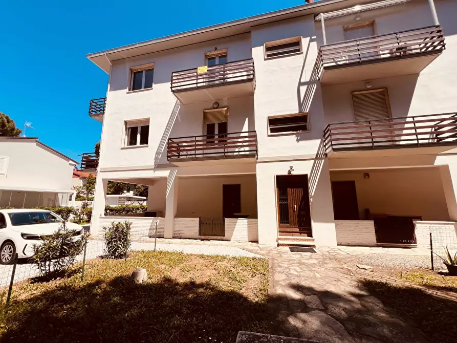 Immagine 38 di Appartamento in vendita  a Cecina