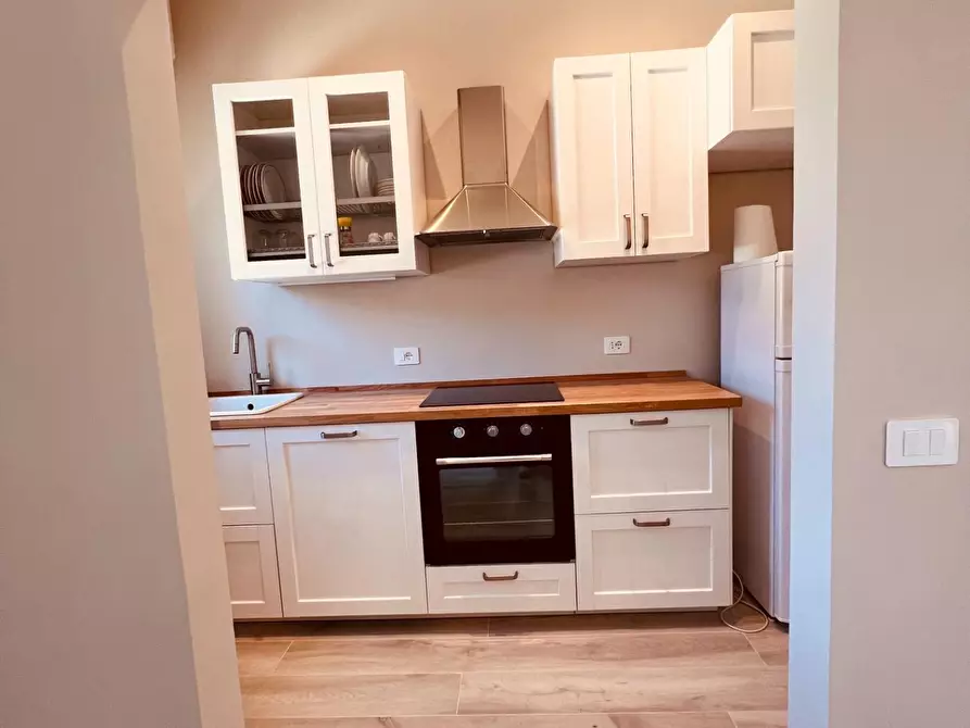 Immagine 25 di Appartamento in vendita  a Cecina