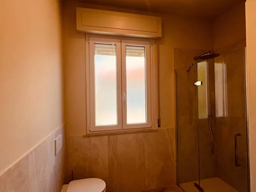 Immagine 6 di Appartamento in vendita  a Cecina