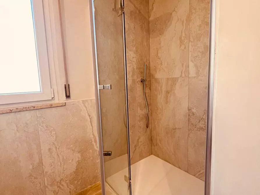 Immagine 8 di Appartamento in vendita  a Cecina