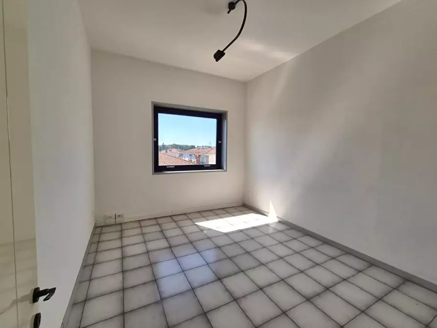 Immagine 6 di Ufficio in affitto  a Castelfranco Di Sotto
