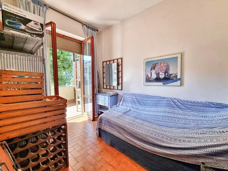 Immagine 14 di Appartamento in vendita  a Massa