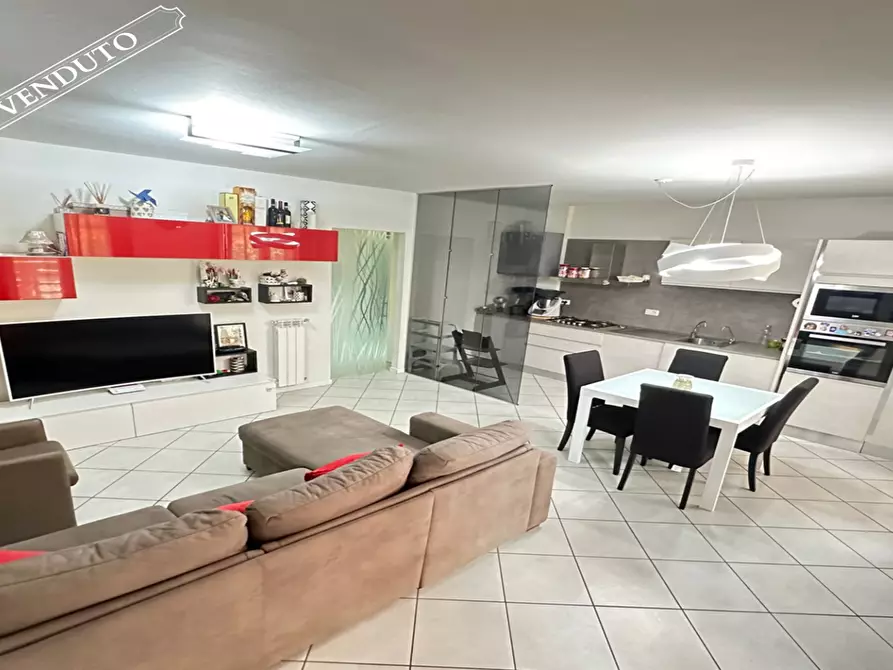 Immagine 1 di Appartamento in vendita  a Castelfiorentino