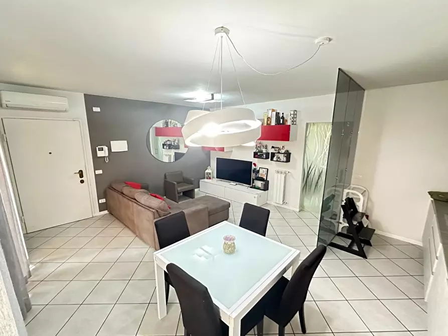 Immagine 16 di Appartamento in vendita  a Castelfiorentino