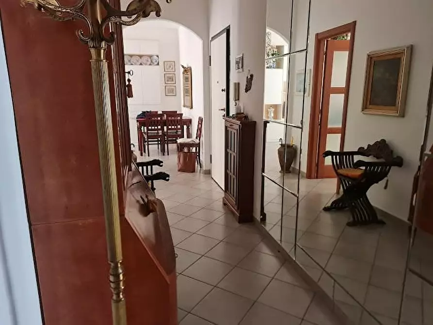 Immagine 8 di Appartamento in vendita  a Carrara