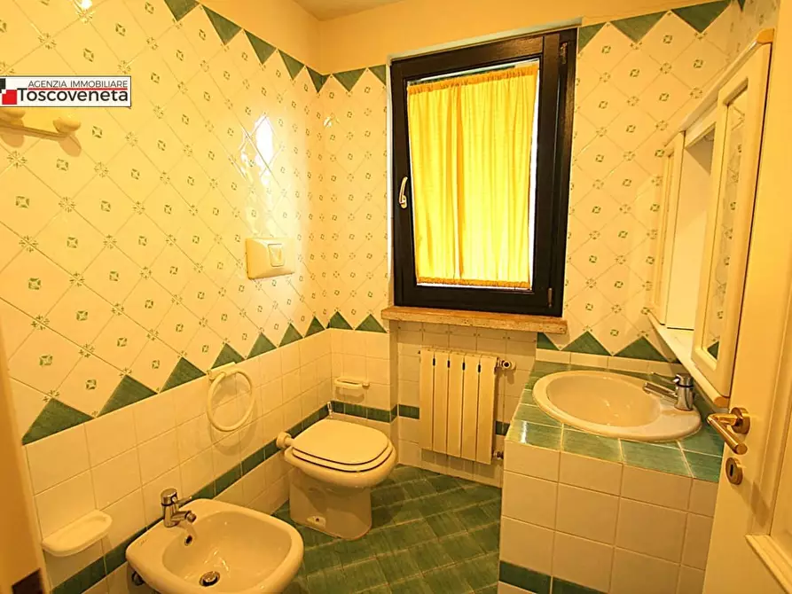 Immagine 13 di Villetta a schiera in vendita  a Lucca