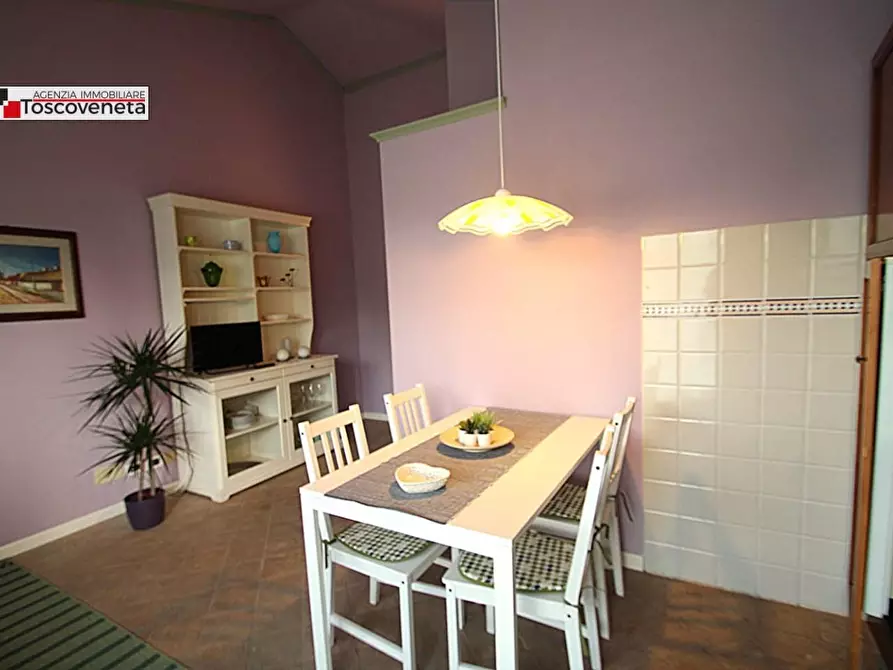 Immagine 24 di Villetta a schiera in vendita  a Lucca