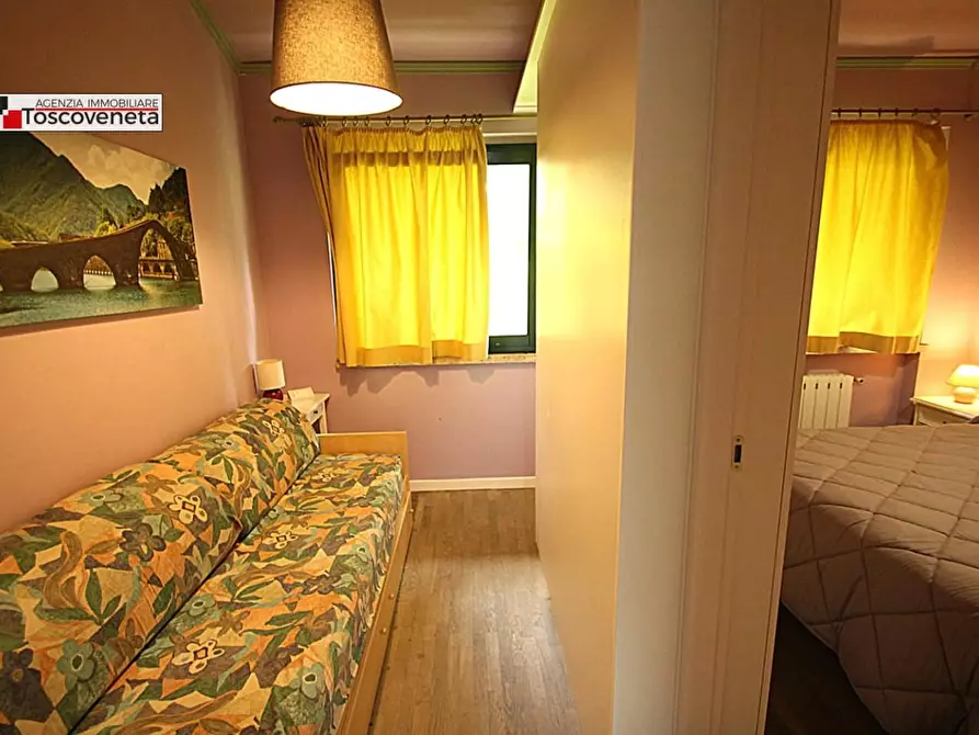 Immagine 12 di Villetta a schiera in vendita  a Lucca