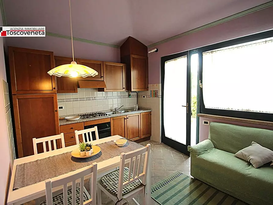 Immagine 20 di Villetta a schiera in vendita  a Lucca