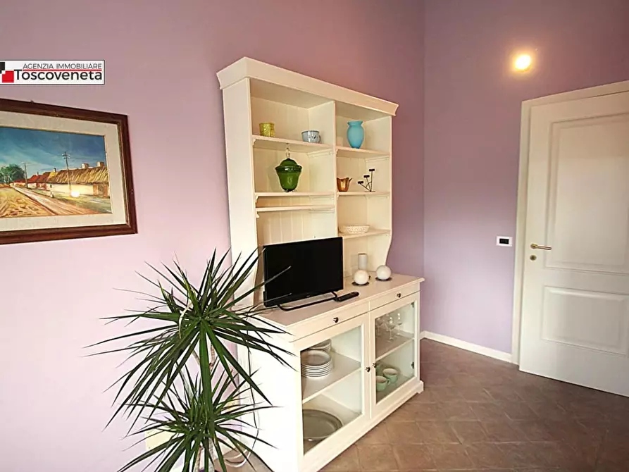 Immagine 19 di Villetta a schiera in vendita  a Lucca