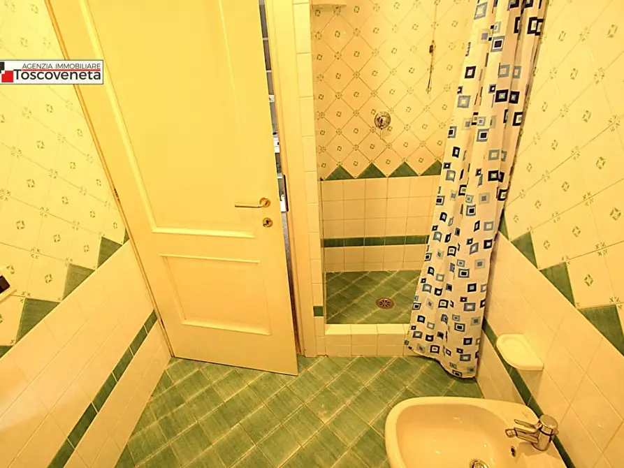 Immagine 14 di Villetta a schiera in vendita  a Lucca