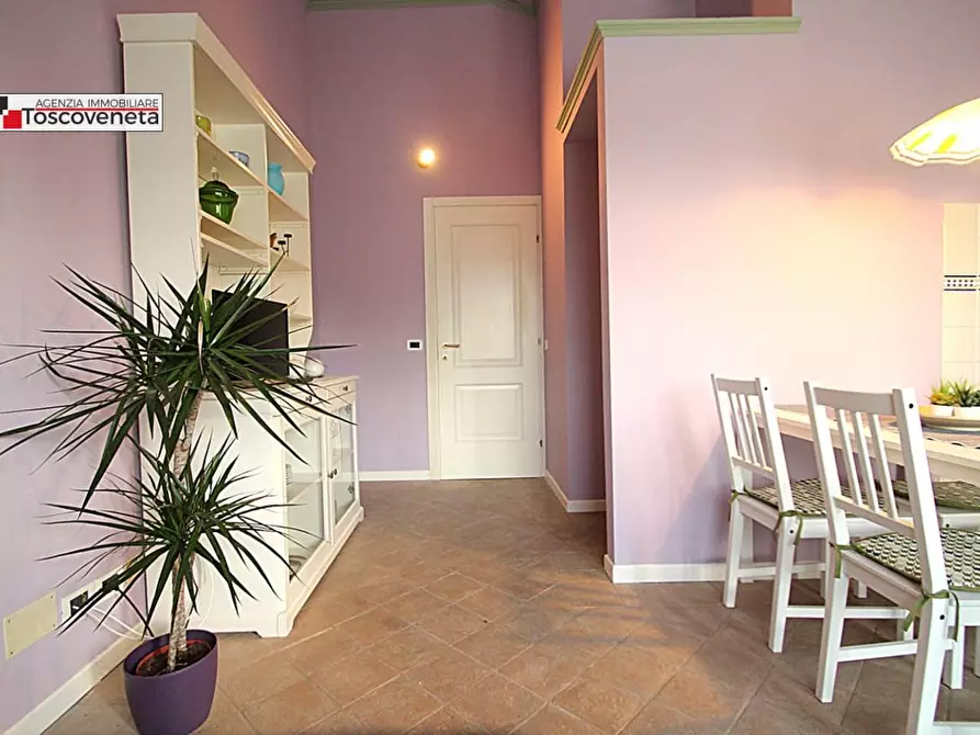 Immagine 4 di Villetta a schiera in vendita  a Lucca