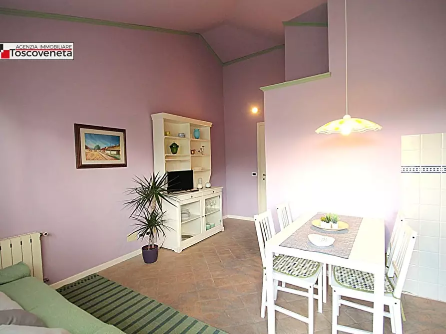 Immagine 6 di Villetta a schiera in vendita  a Lucca