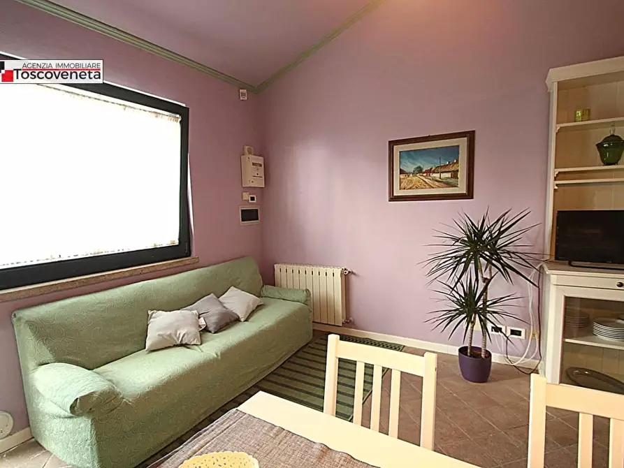 Immagine 22 di Villetta a schiera in vendita  a Lucca