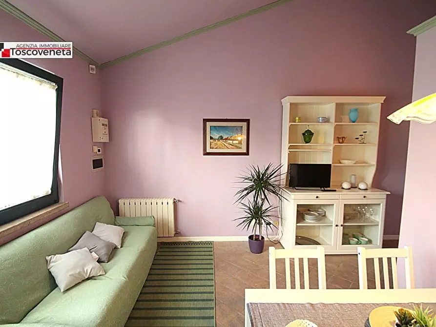 Immagine 3 di Villetta a schiera in vendita  a Lucca