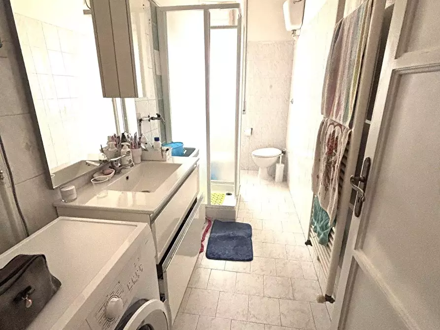 Immagine 9 di Appartamento in vendita  a Pontedera