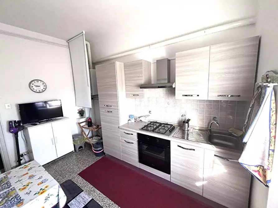 Immagine 5 di Appartamento in vendita  a Pontedera