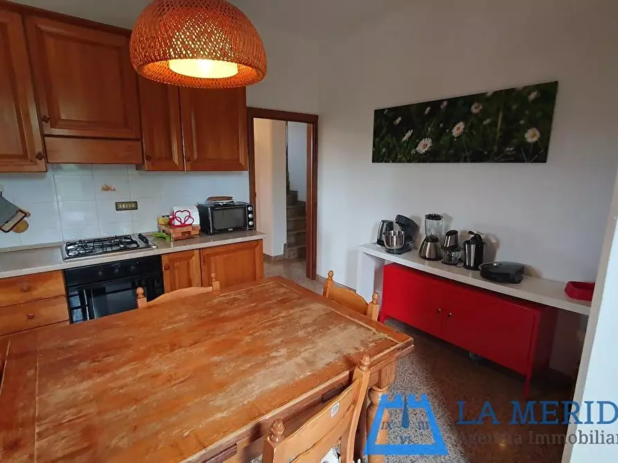 Immagine 7 di Casa indipendente in vendita  a Lamporecchio