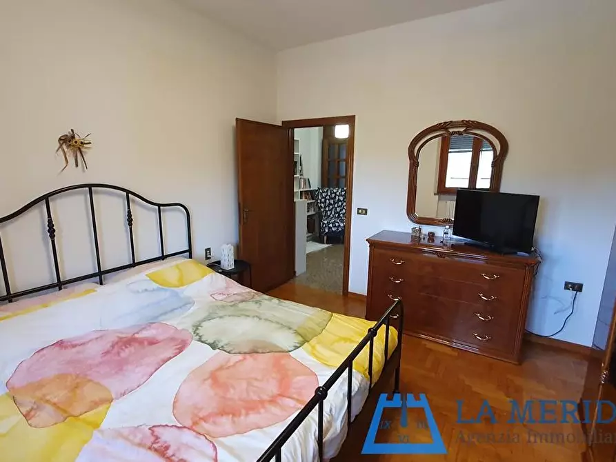 Immagine 12 di Casa indipendente in vendita  a Lamporecchio