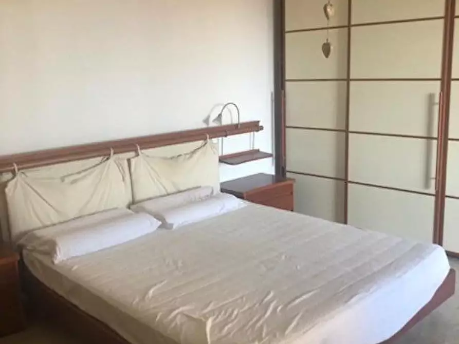 Immagine 7 di Casa bifamiliare in affitto  a Sarzana