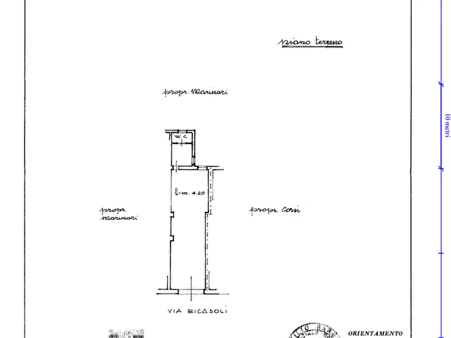 Immagine 3 di Locale commerciale in vendita  a Livorno
