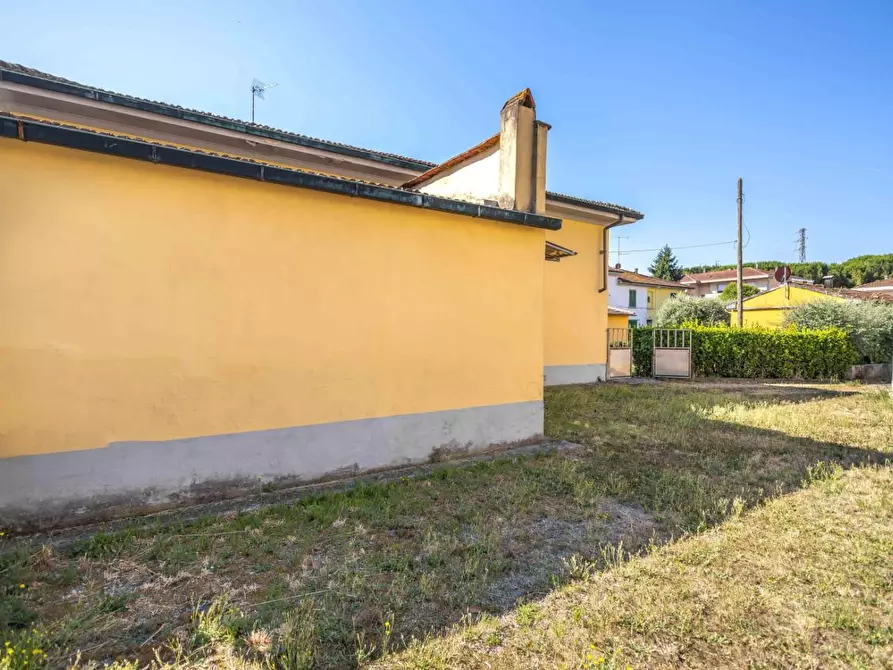 Immagine 5 di Villa in vendita  a Castelfranco Di Sotto
