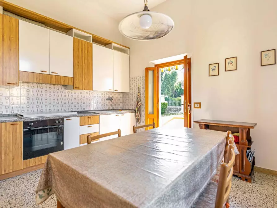 Immagine 8 di Villa in vendita  a Castelfranco Di Sotto