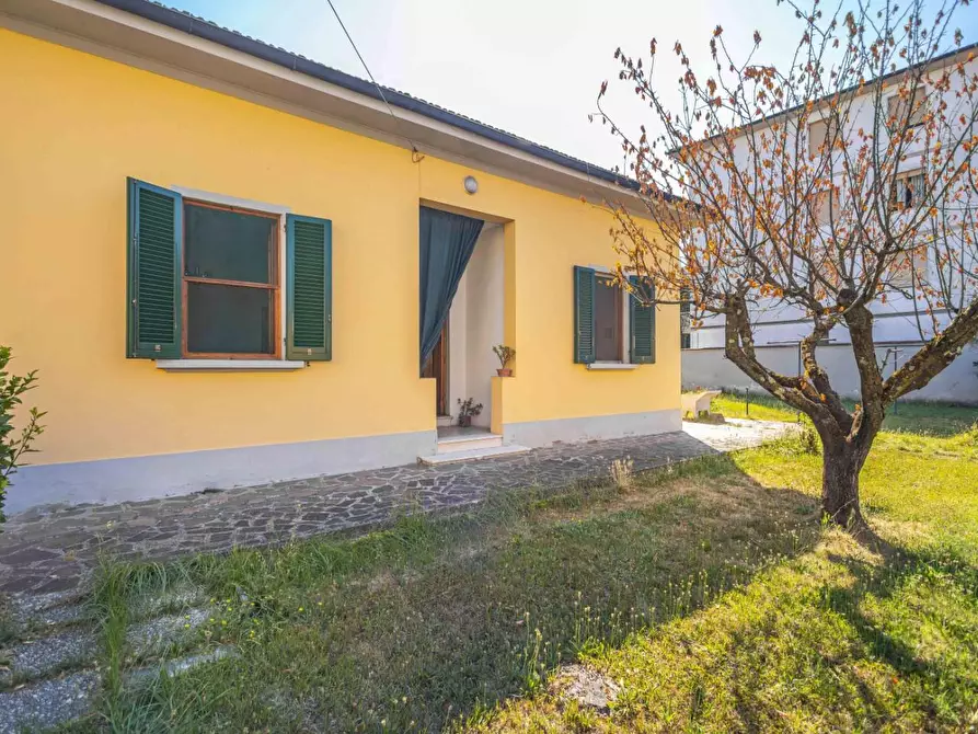 Immagine 3 di Villa in vendita  a Castelfranco Di Sotto