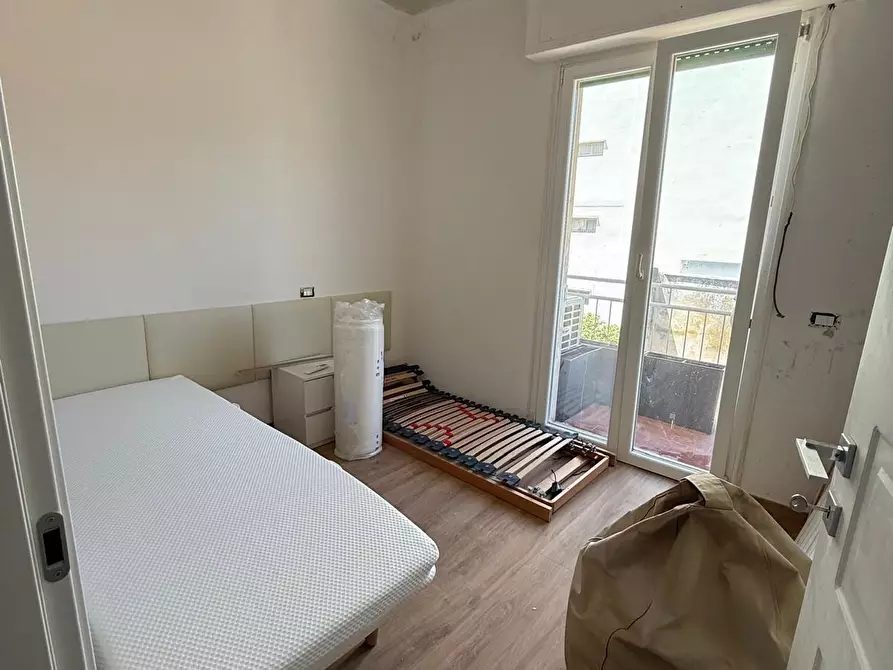 Immagine 10 di Appartamento in vendita  a Viareggio