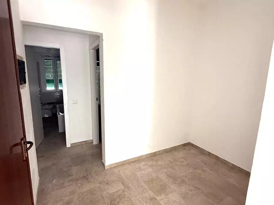 Immagine 8 di Appartamento in vendita  a Viareggio