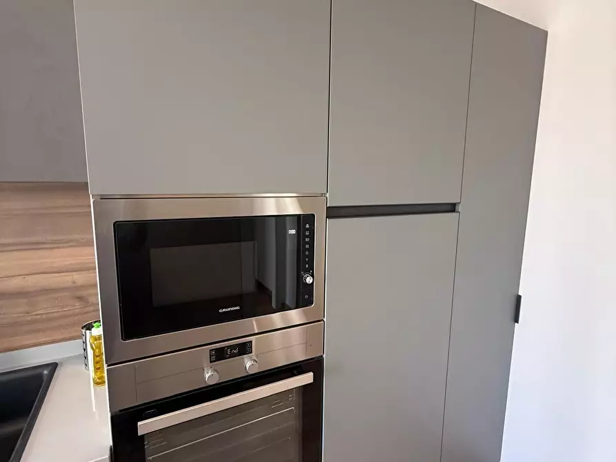 Immagine 14 di Appartamento in vendita  a Viareggio