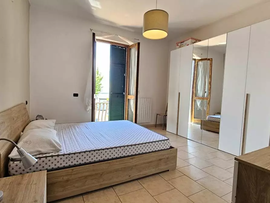 Immagine 6 di Appartamento in vendita  a Massa