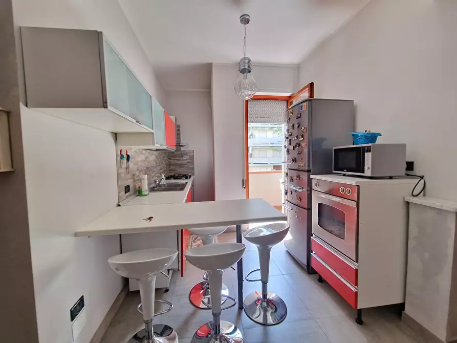 Immagine 11 di Appartamento in vendita  a Carrara