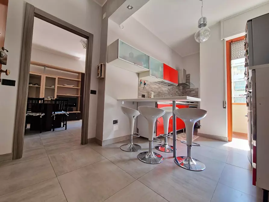 Immagine 1 di Appartamento in vendita  a Carrara