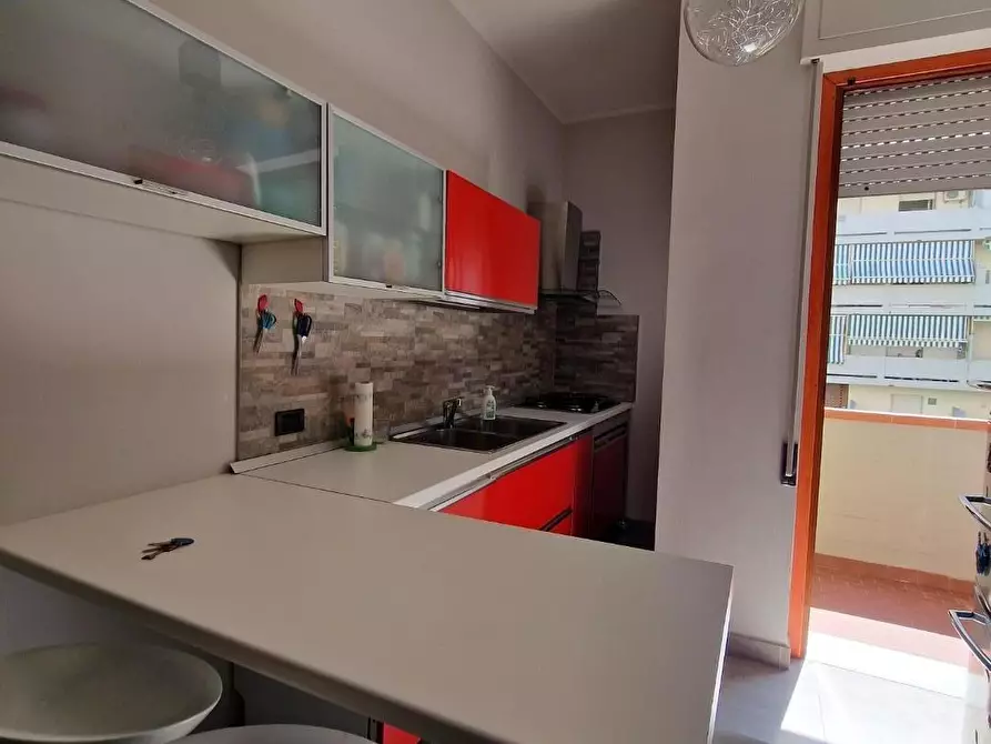 Immagine 2 di Appartamento in vendita  a Carrara