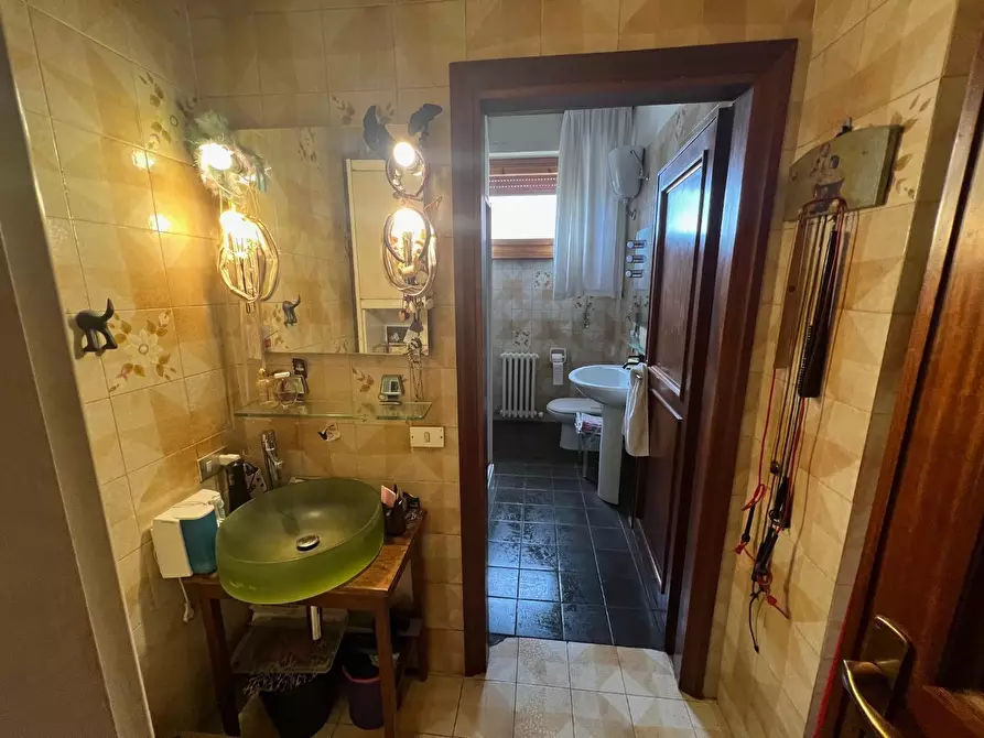 Immagine 18 di Appartamento in vendita  a Empoli